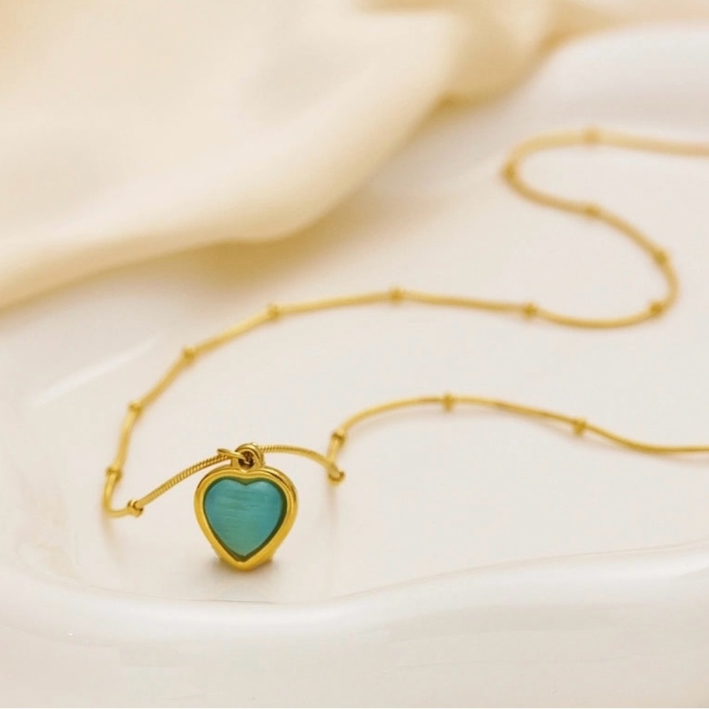 Minimalist Heart Shape Stainless Steel Opal 18k Gold P/ Inlay Pendant Necklace